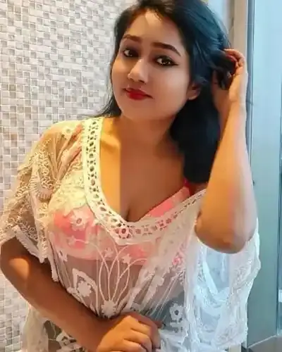 Escorts Service Daskroi