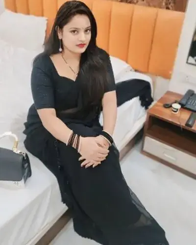 Escorts Service In Daskroi